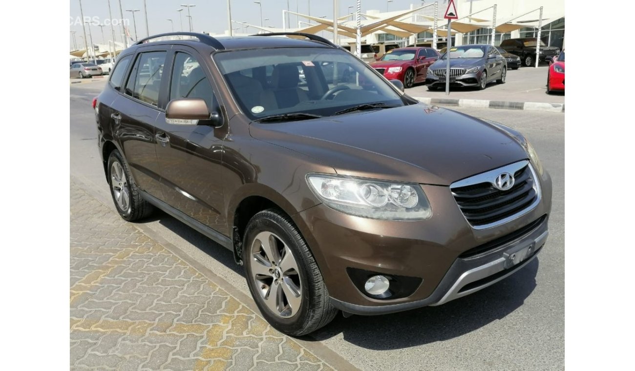 Hyundai Santa Fe Hyundai Santa Fe model 2012