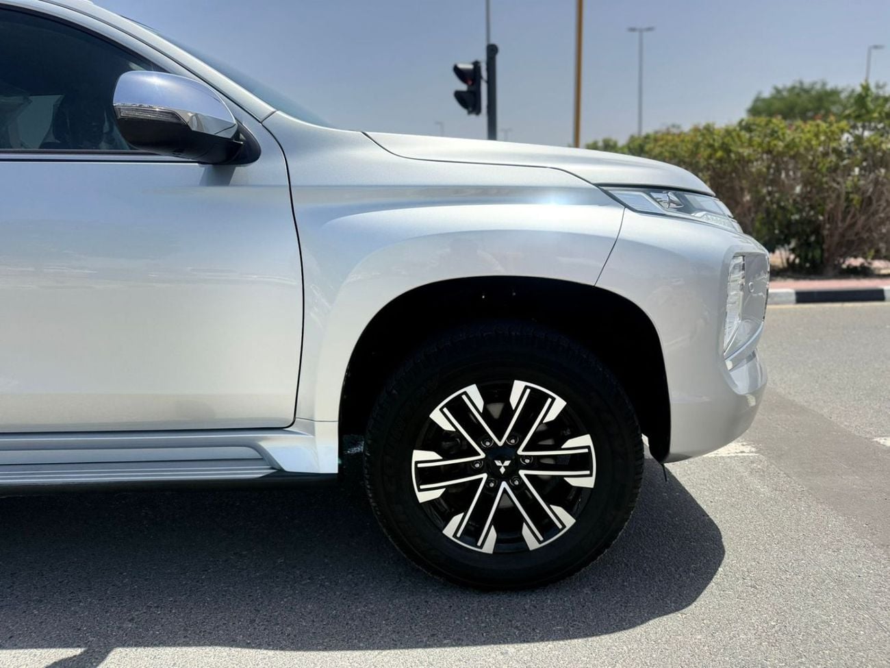 Mitsubishi Montero Sport 2024 | 2.4L DIESEL | AT | RHD | PUSH START ENGINE | ELECTRIC SEATS