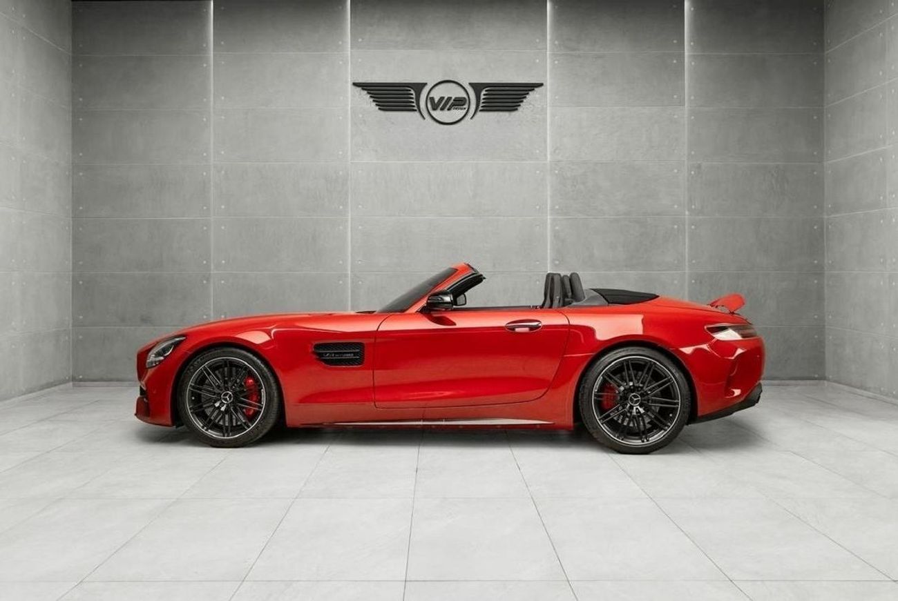 مرسيدس بنز AMG GT C Roadster | 2020 | GCC Specs | Full Options | Warranty | Low Mileage