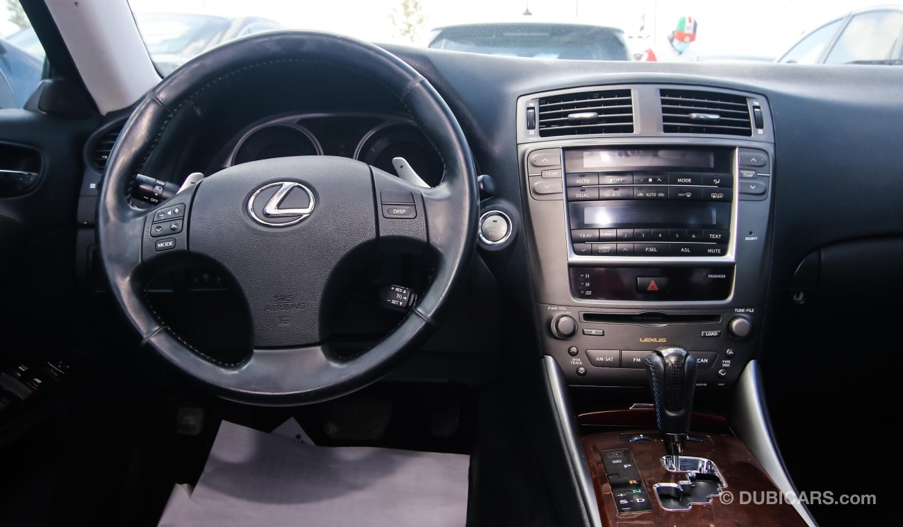 Lexus IS350