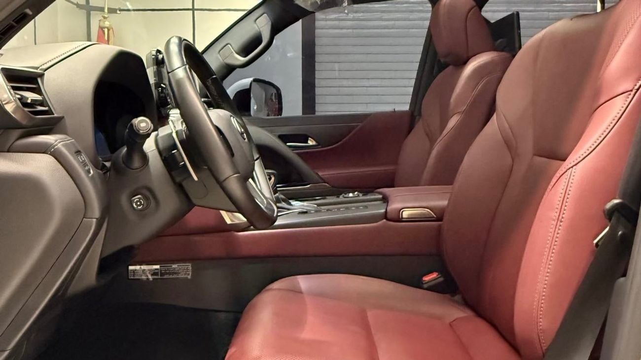 Lexus LX 600 Signature 3.5L