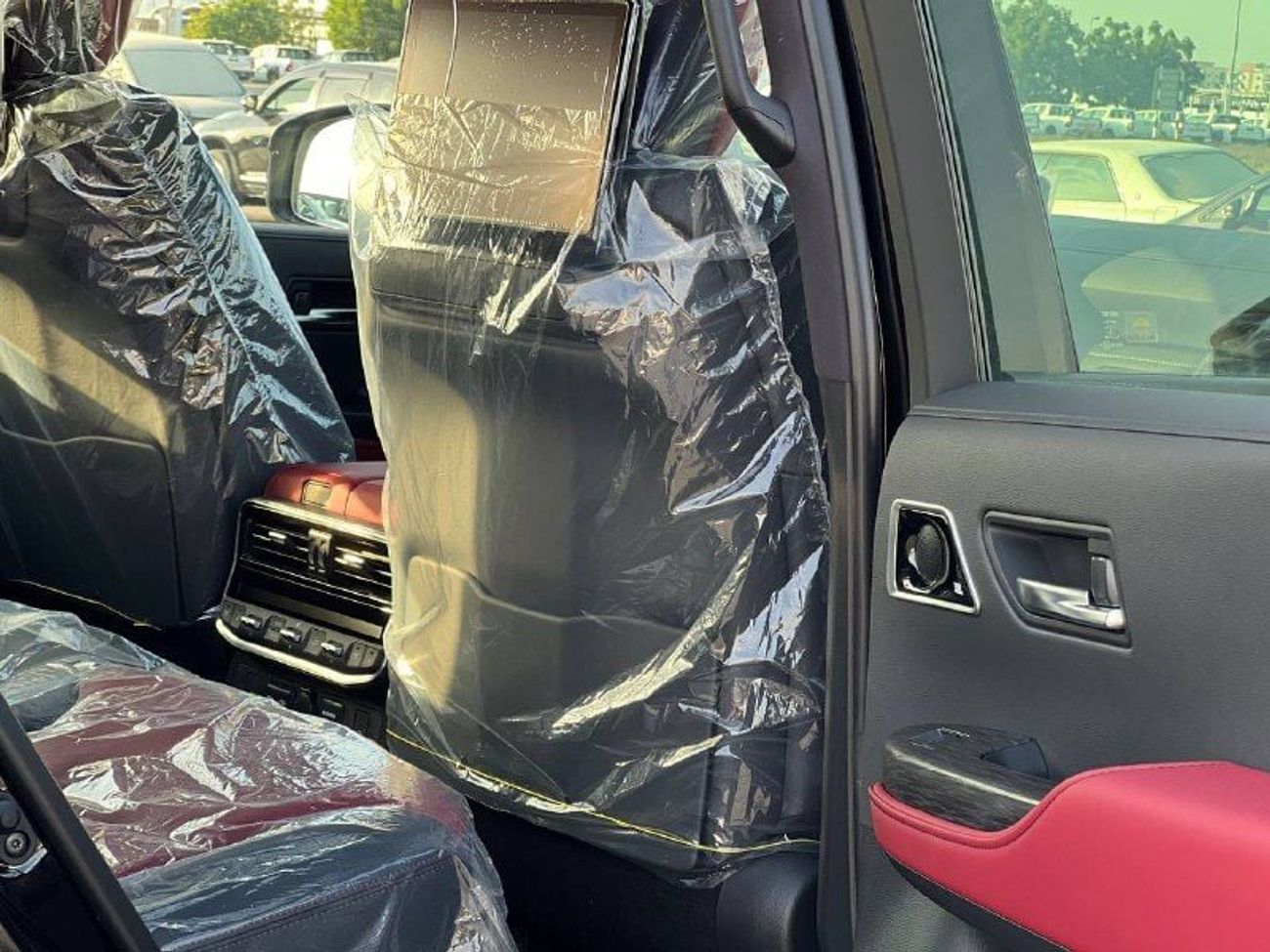 تويوتا لاند كروزر GR-S 3.5L HEV A/T // 2025 // FULL OPTION WITH RADAR , 360 CAMERA , JBL SOUND SYSTEM // SPECIAL OFFER