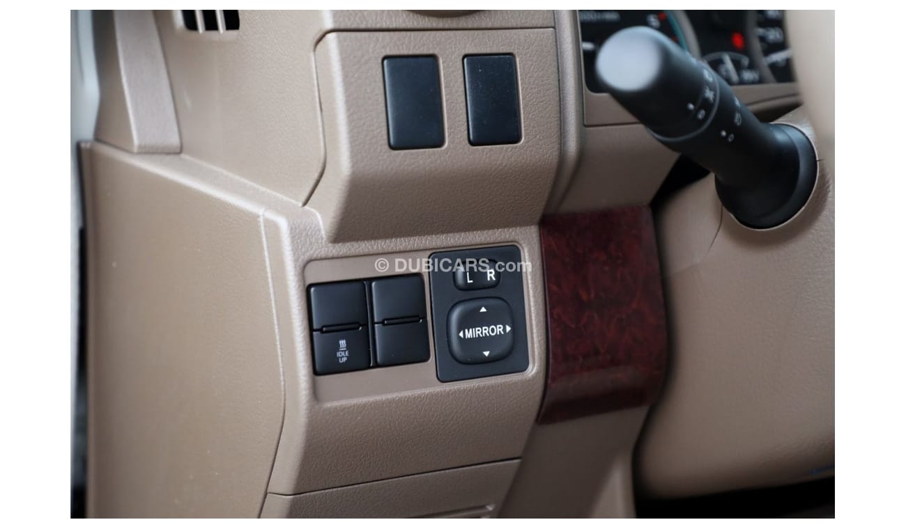 Toyota Land Cruiser Pick Up 2023 Toyota LC PUP 4X4 DC 4.5 With Diff Diesel Manual - Beige inside oak - Export only