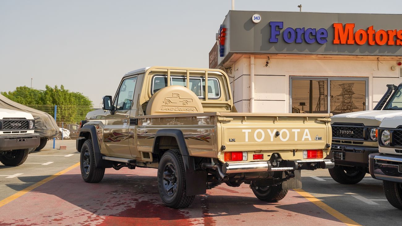Toyota Land Cruiser Pick Up