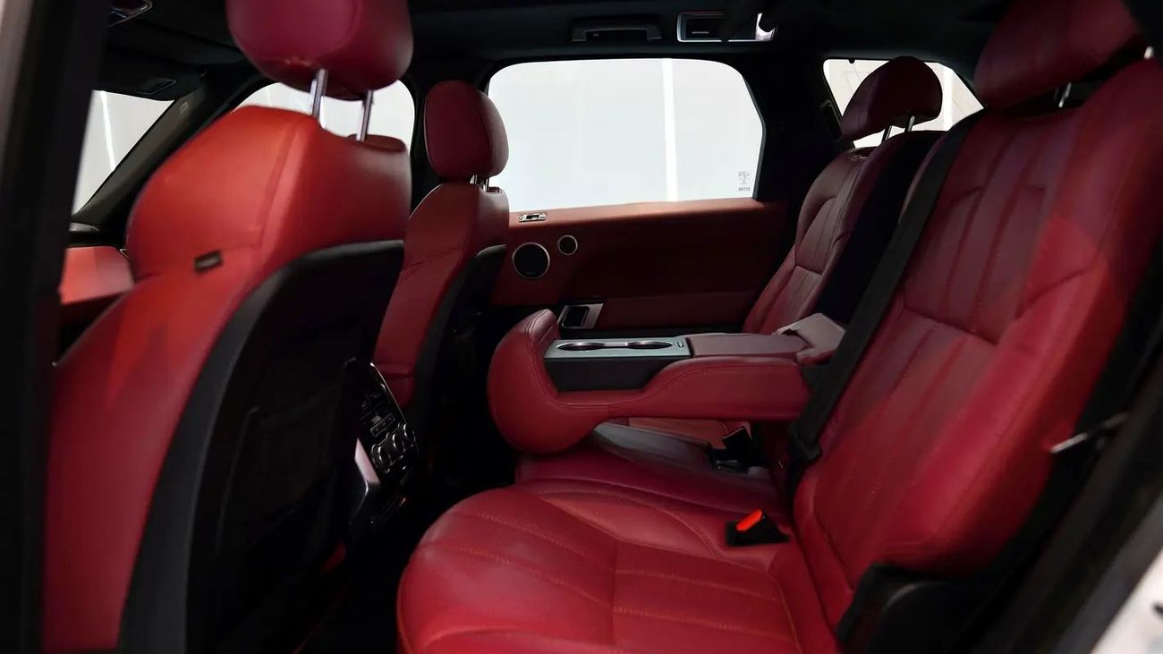 Land Rover Range Rover Sport * KIT * || GCC SPECS || PANORAMIC || FULL OPTIONS || EXCELLENT PERFORMANCE