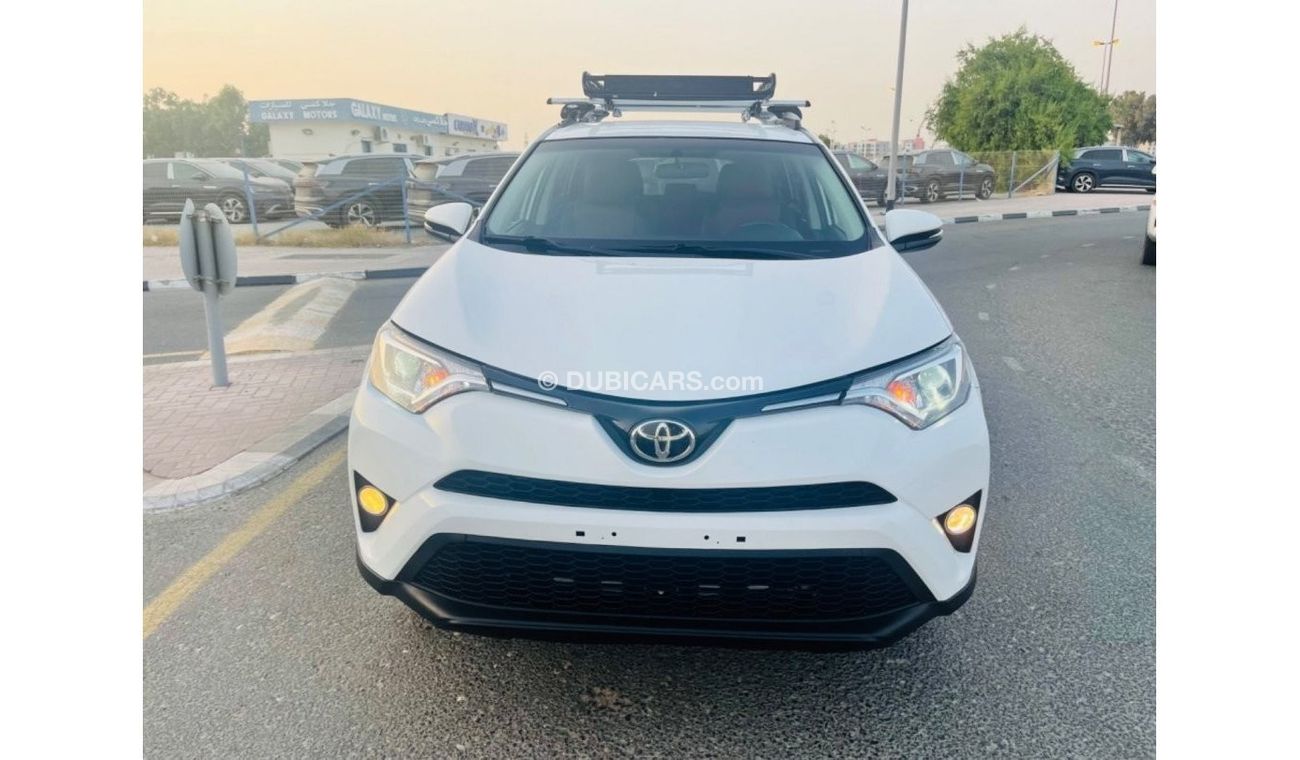 Toyota RAV4 AWD leather seats