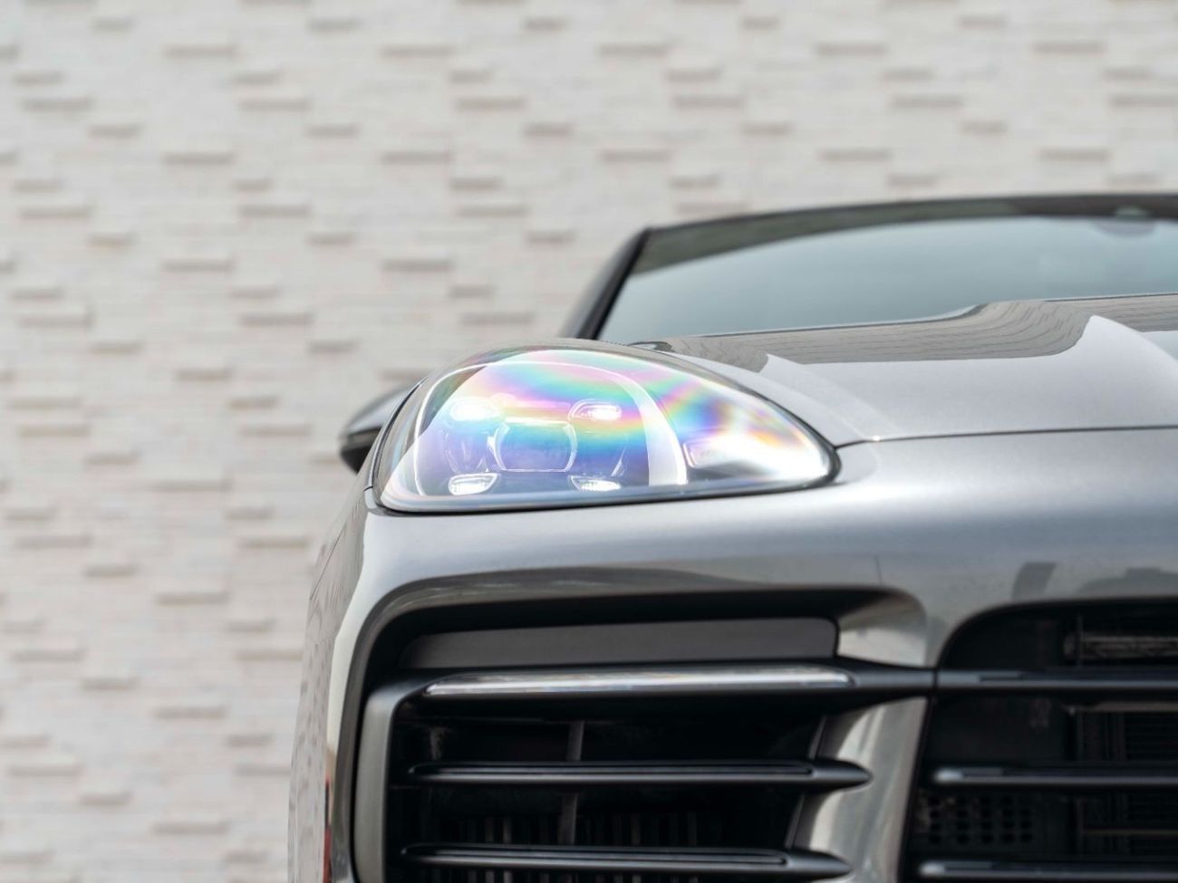 Porsche Cayenne Std 3.0L (340 HP)