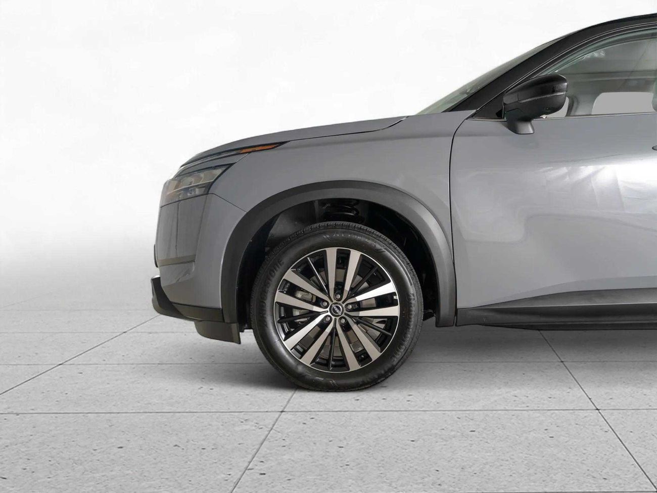 Nissan Pathfinder SV 3.5L (260 HP) 4WD SV 3.5