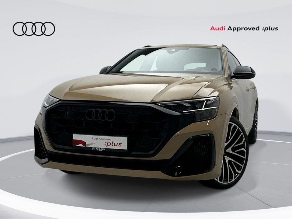 Audi Q8 55 TFSI PROGRESS BLACK
