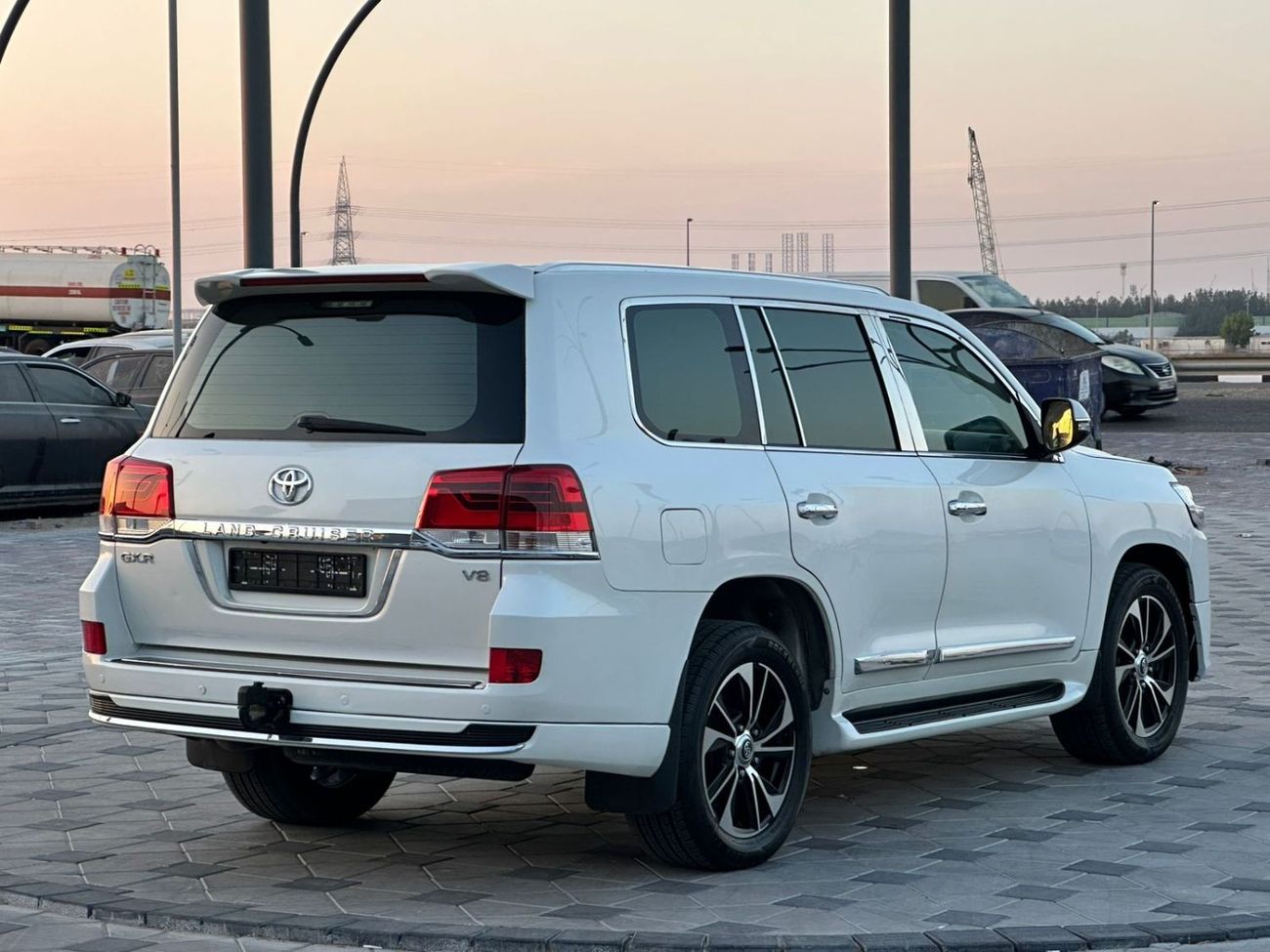 تويوتا لاند كروزر GXR 60th Anniversary 4.6L