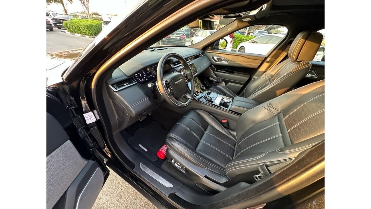 Land Rover Range Rover Velar P300 R-Dynamic