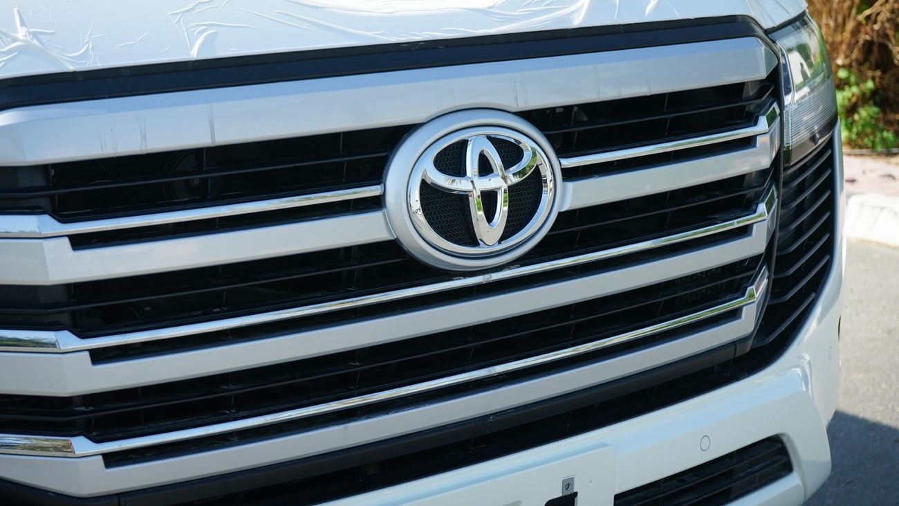 Toyota Land Cruiser GXR