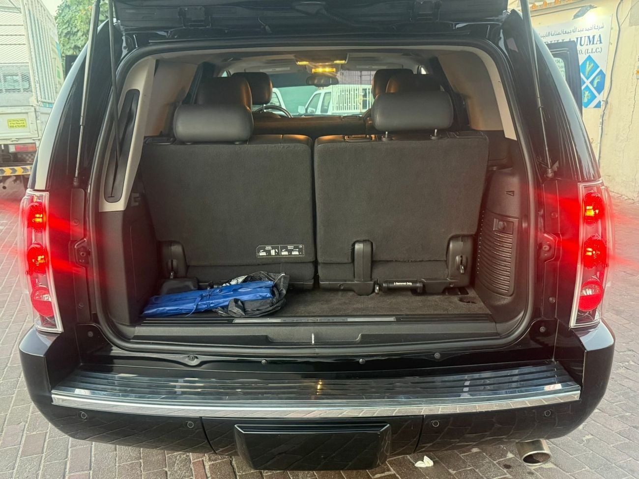 GMC Yukon DENALI