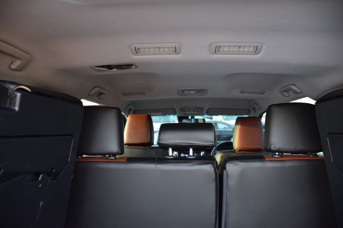 Toyota Fortuner VX2 4X4 Diesel 2.8L (Right Hand)