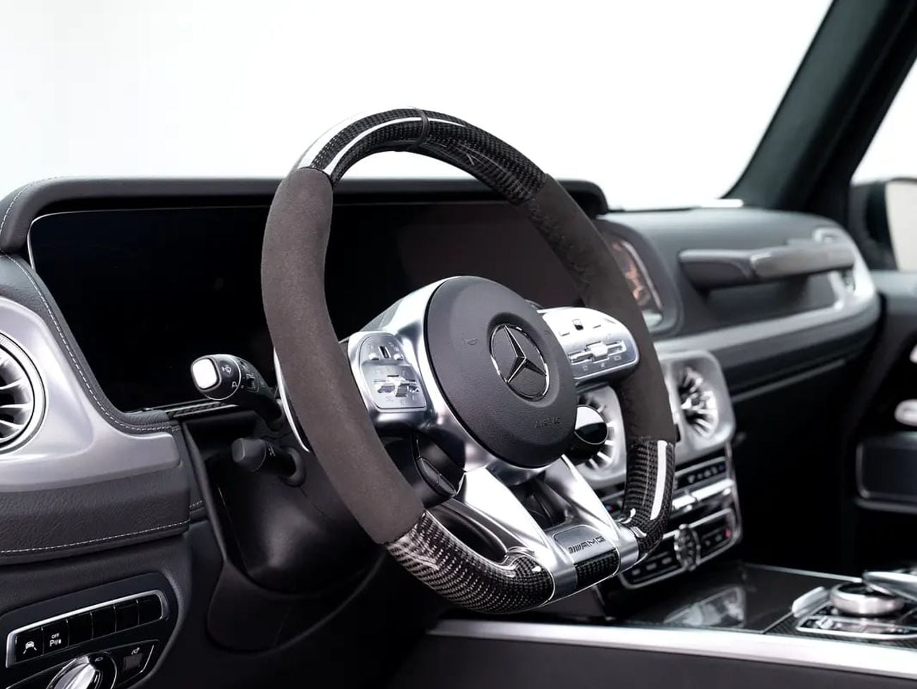 مرسيدس بنز G 63 AMG STD Mercedes G63 AMG | Double Night Package | 2 years warranty