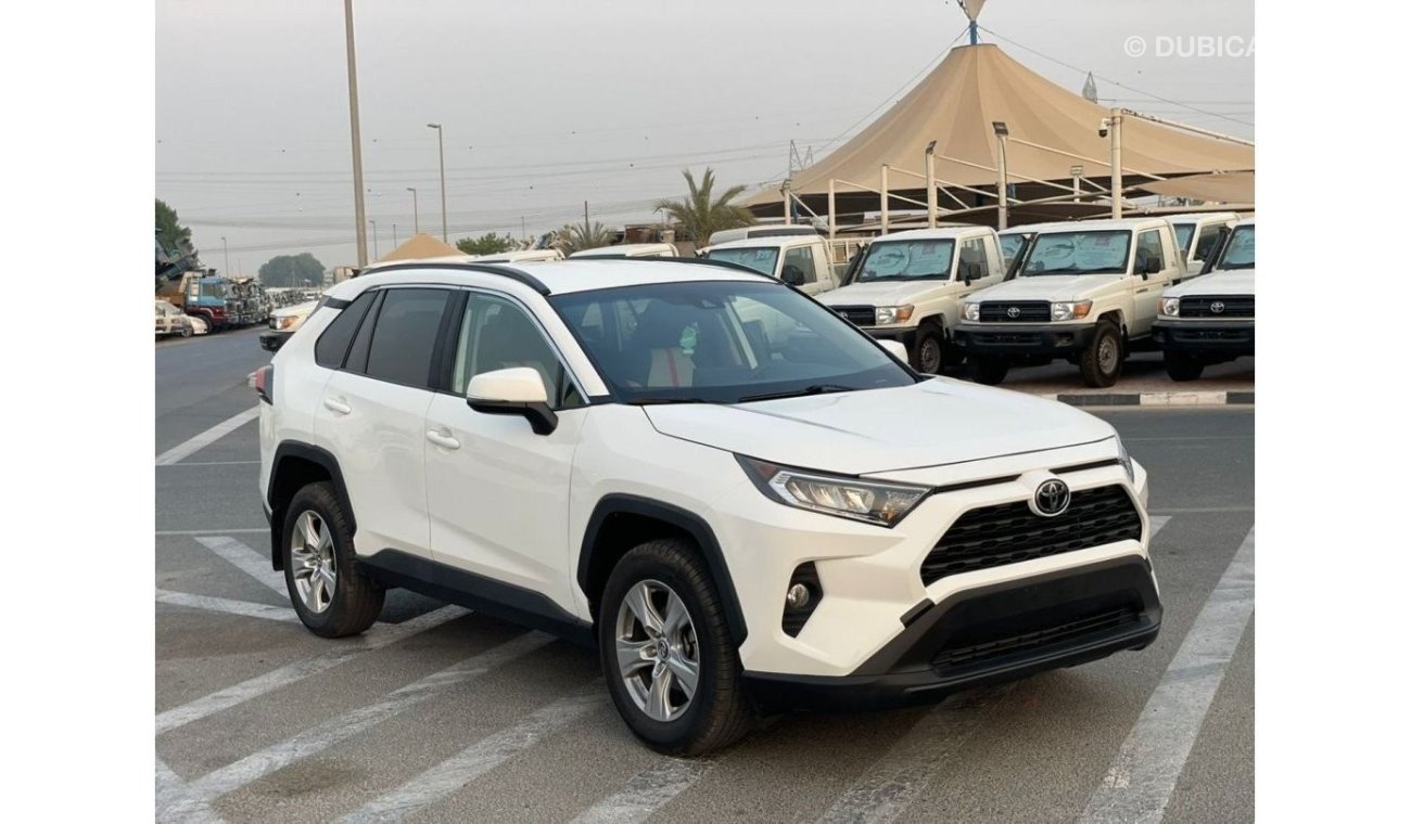 تويوتا راف ٤ 2020 Toyota Rav4 XLE 4x4 With Push Start / EXPORT ONLY