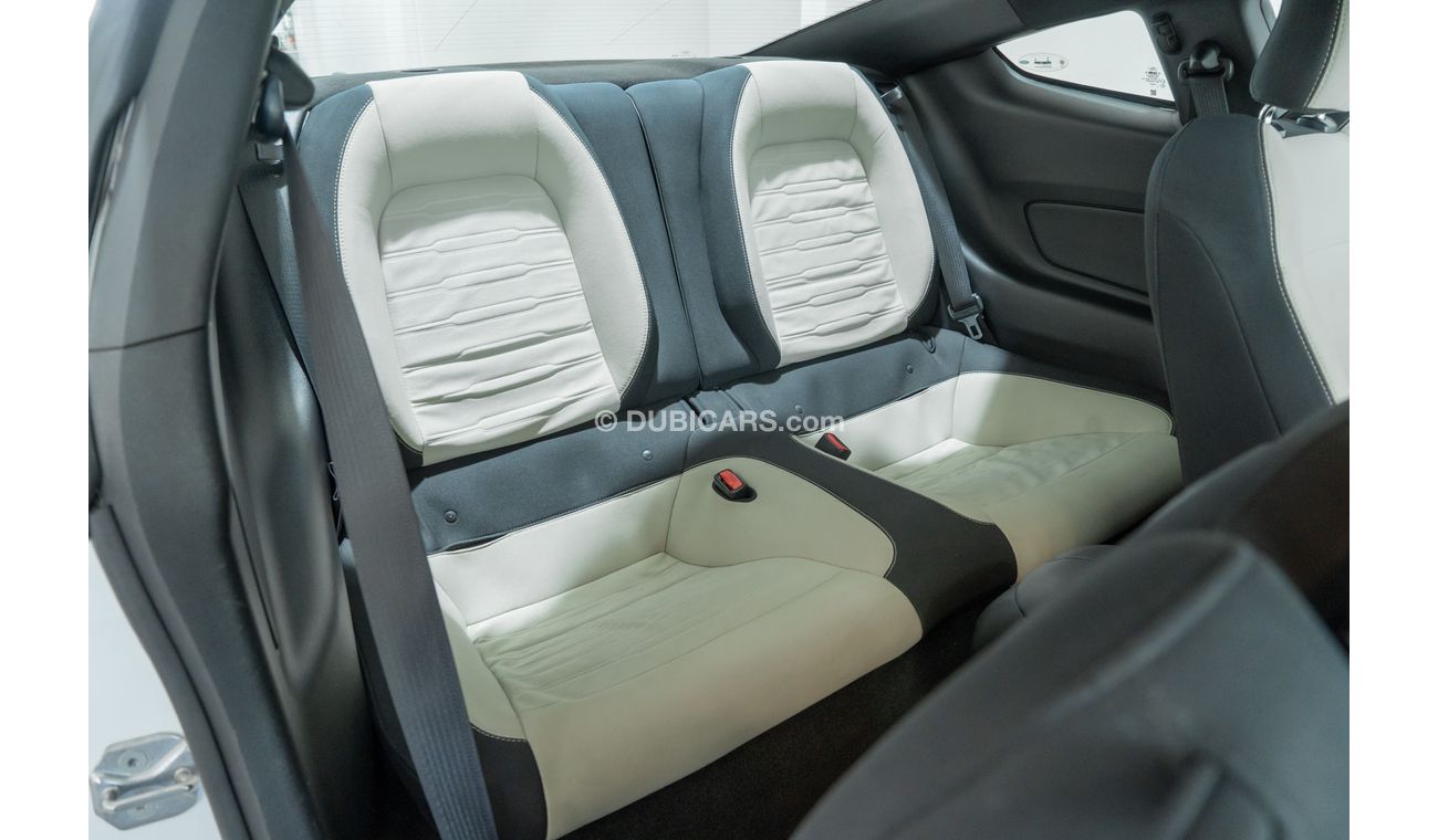 فورد موستانج 2015 Ford Mustang V6 Coupe / Full-Service History