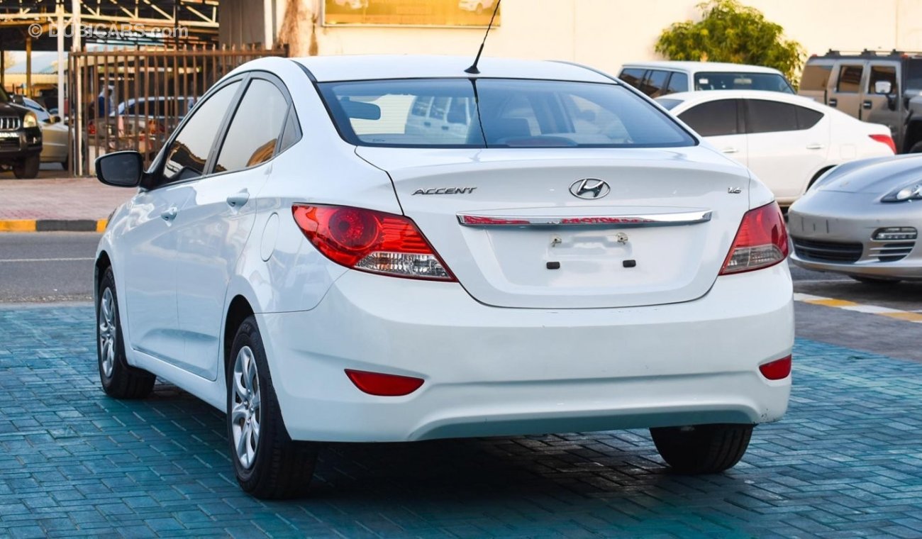 Hyundai Accent