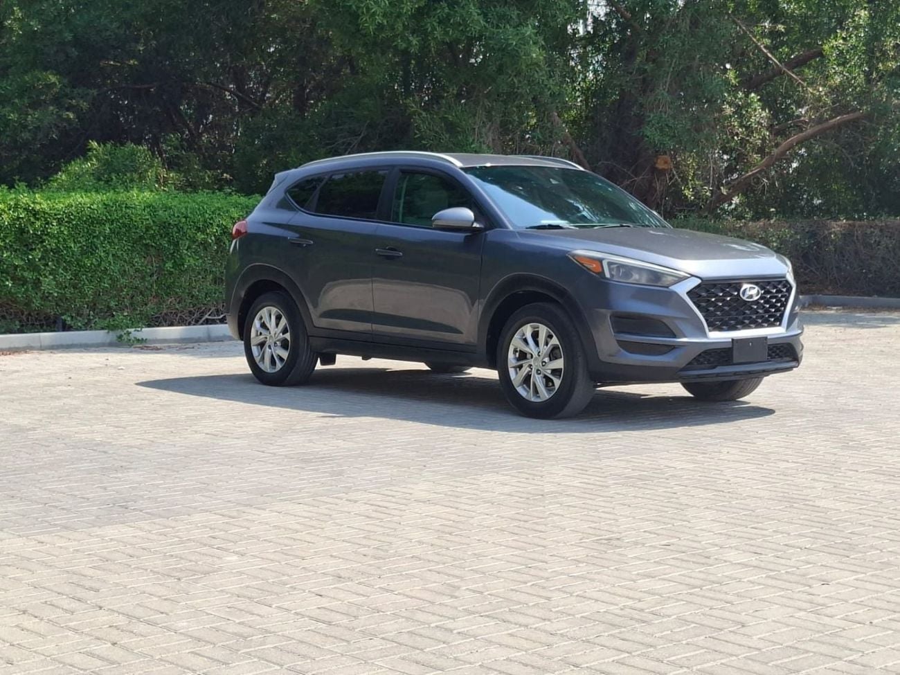 Hyundai Tucson GL MID