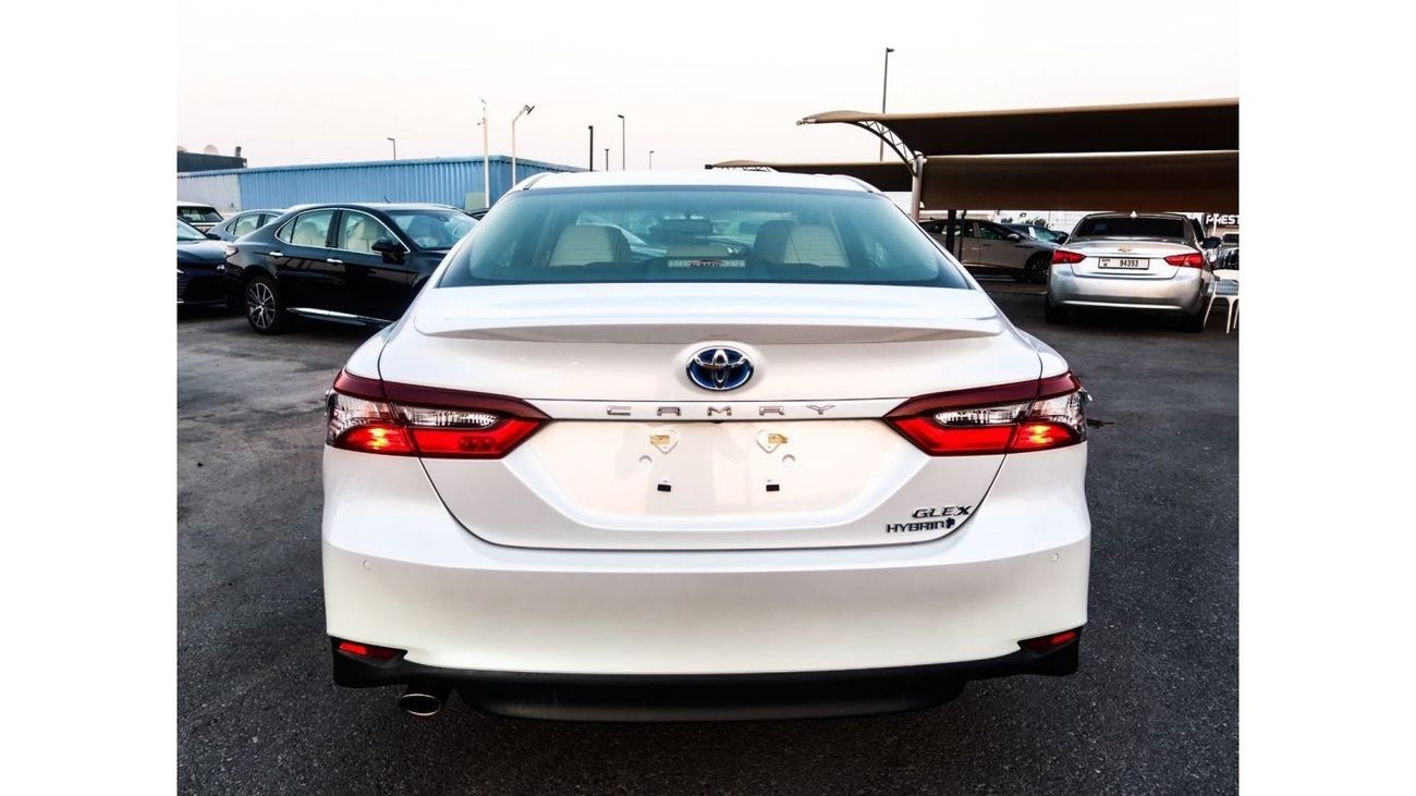 Toyota Camry GLE HYBRID 2.5L