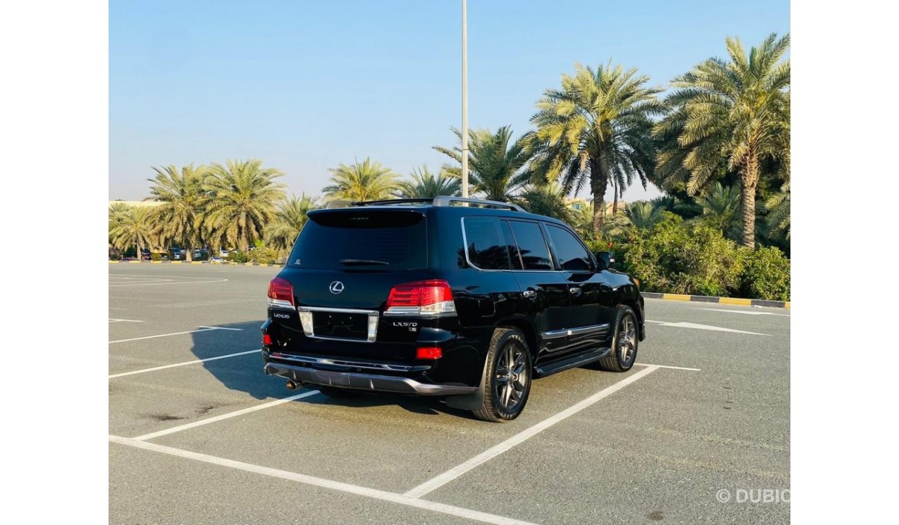 Lexus LX570