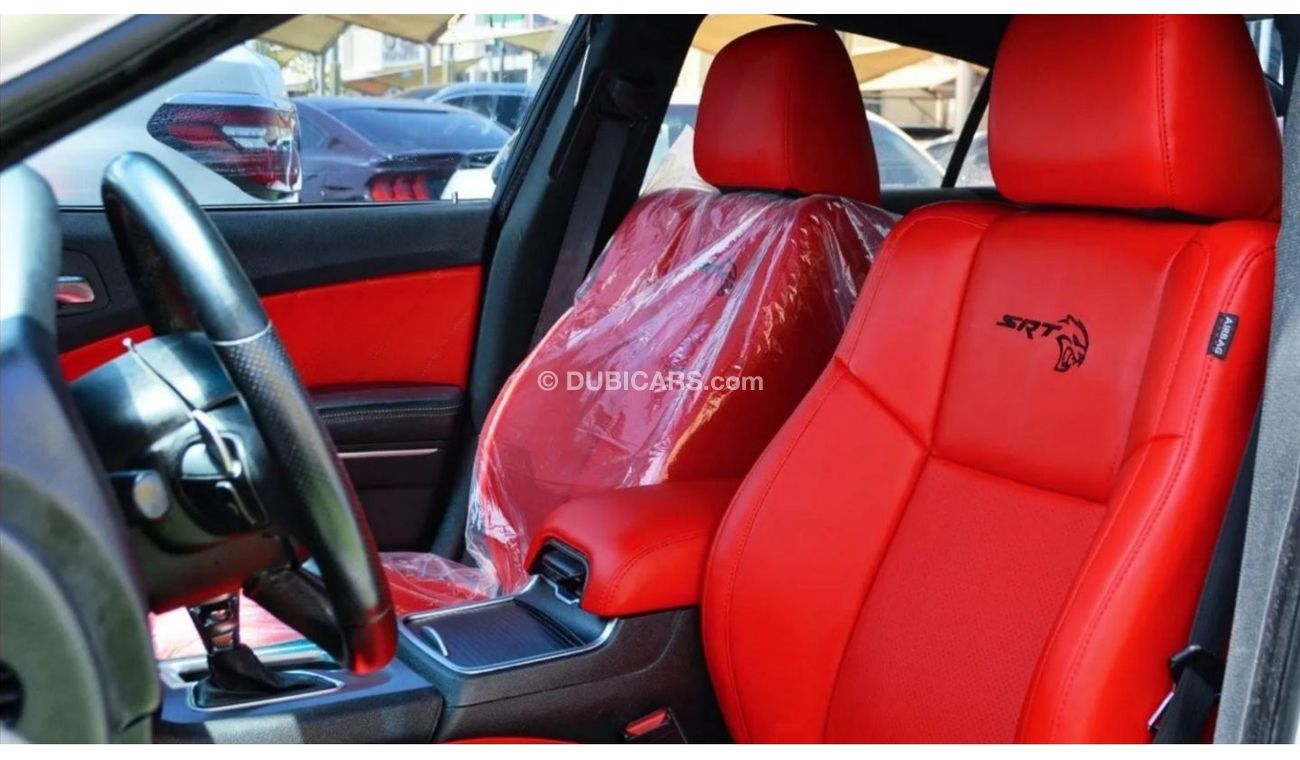 Dodge Charger 3.6L SXT (Mid) Charger SXT V6 3.6L 2019/SRT Wide Body/Leather Interior/Excellent Condition