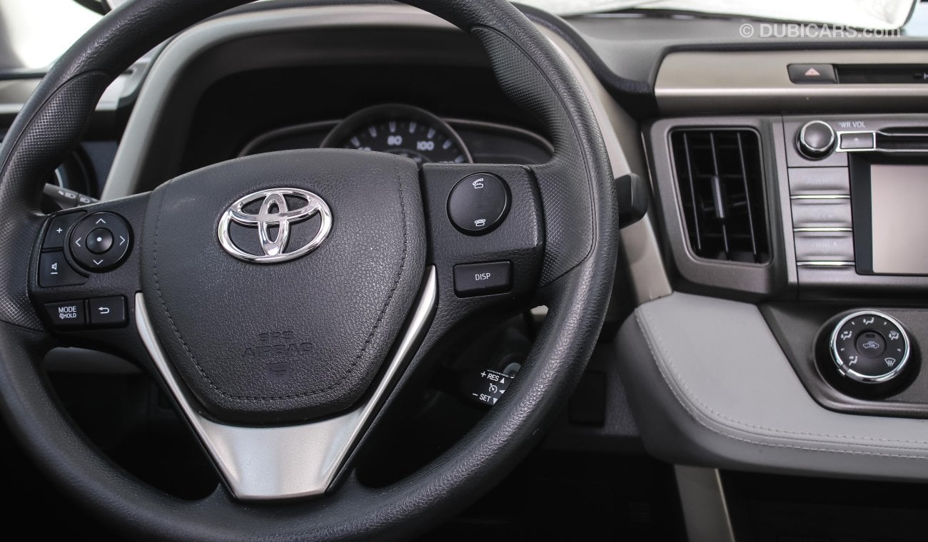 Toyota RAV4 LE