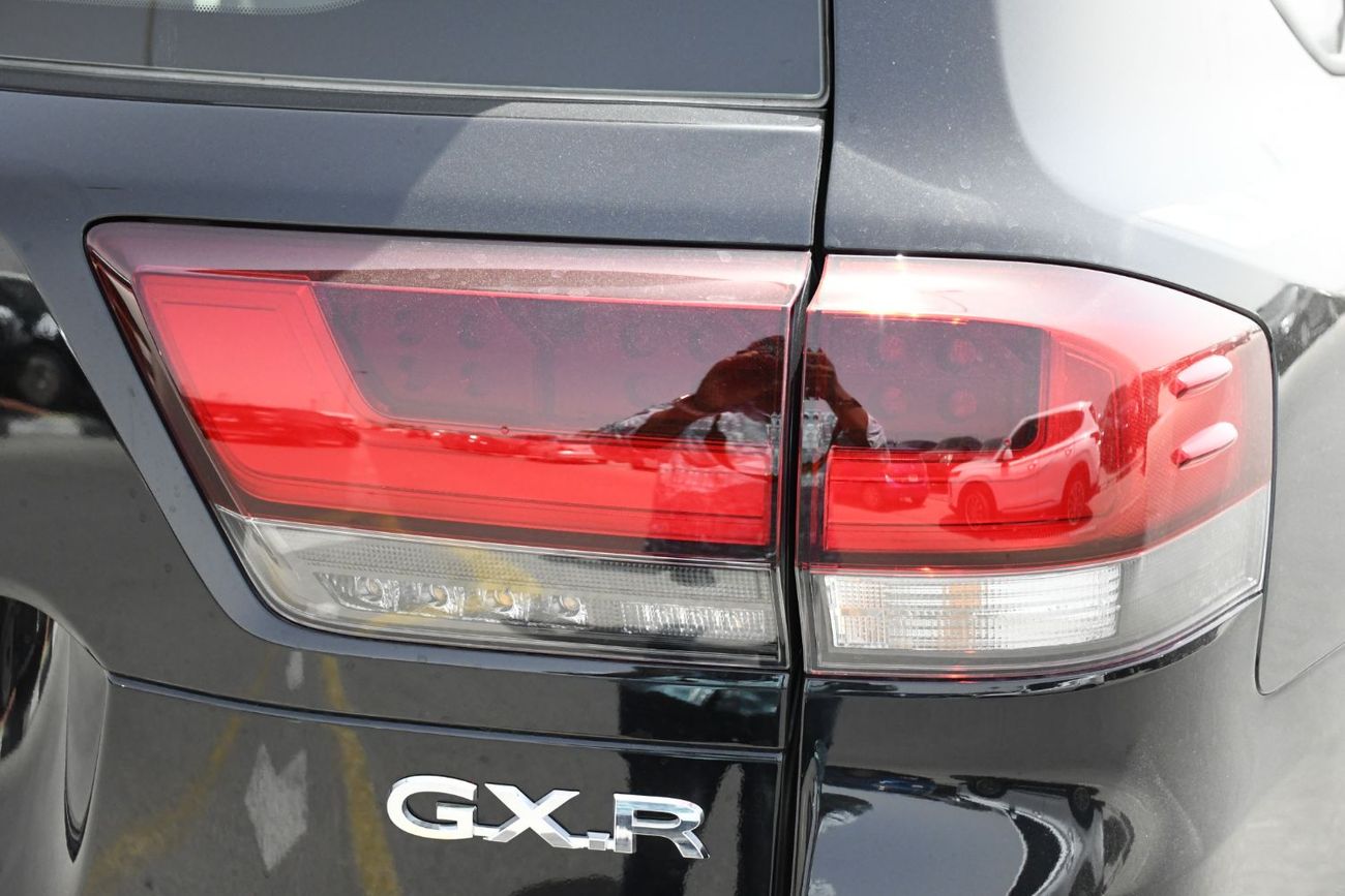 تويوتا لاند كروزر GXR 3.5L V6 Twin Turbo (Ready Stock)