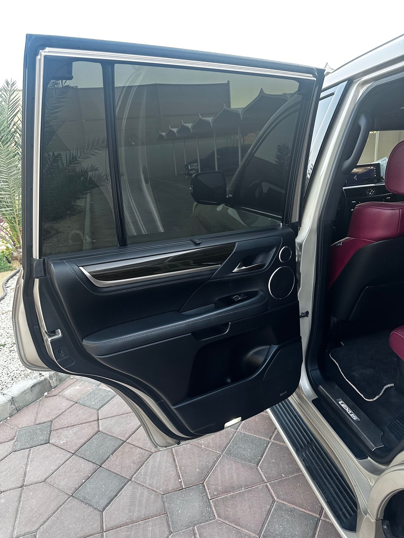 Lexus LX 570 Sport 5.7L