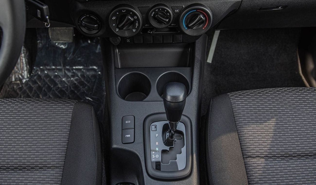 Toyota Hilux TOYOTA HILUX 2.4L MID OPTION A/T MY2025 FOR EXPORT