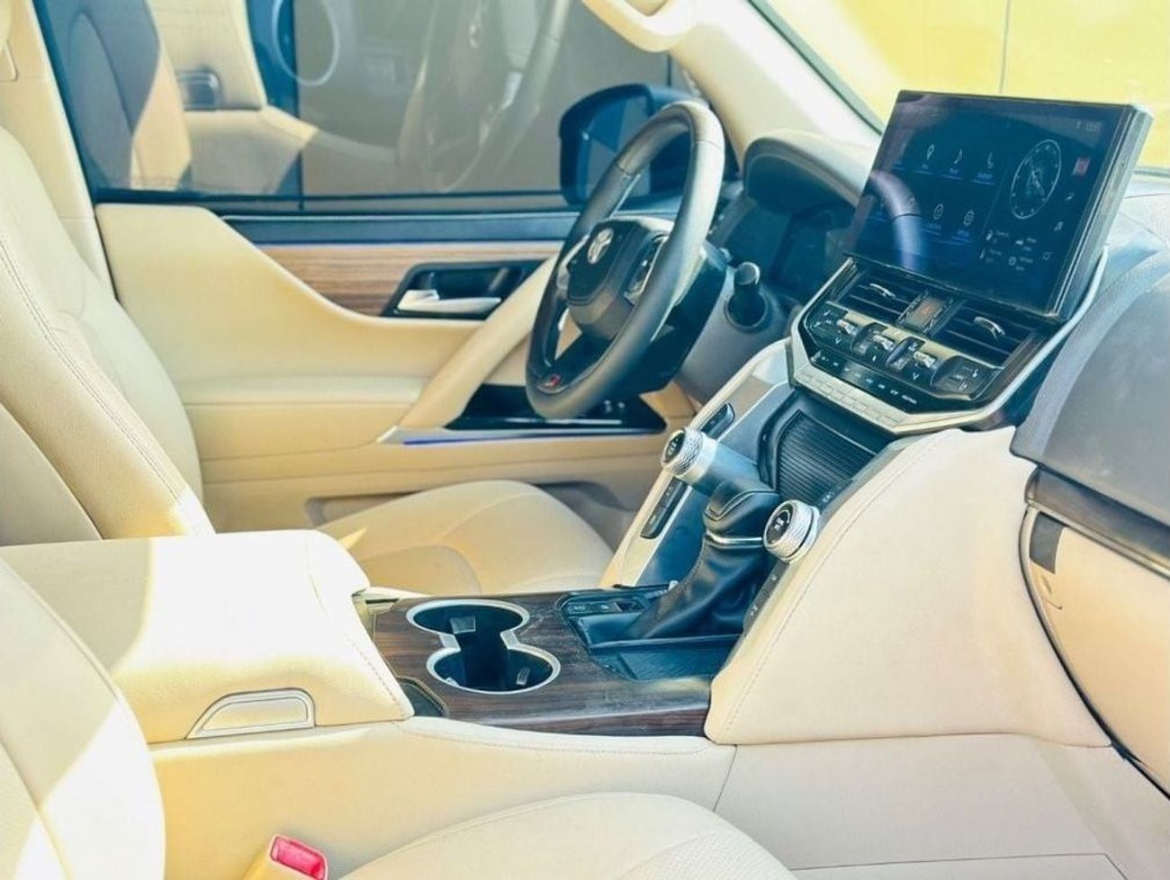 Toyota Land Cruiser 2018 Modified to 2024 V8 GXR Full Option