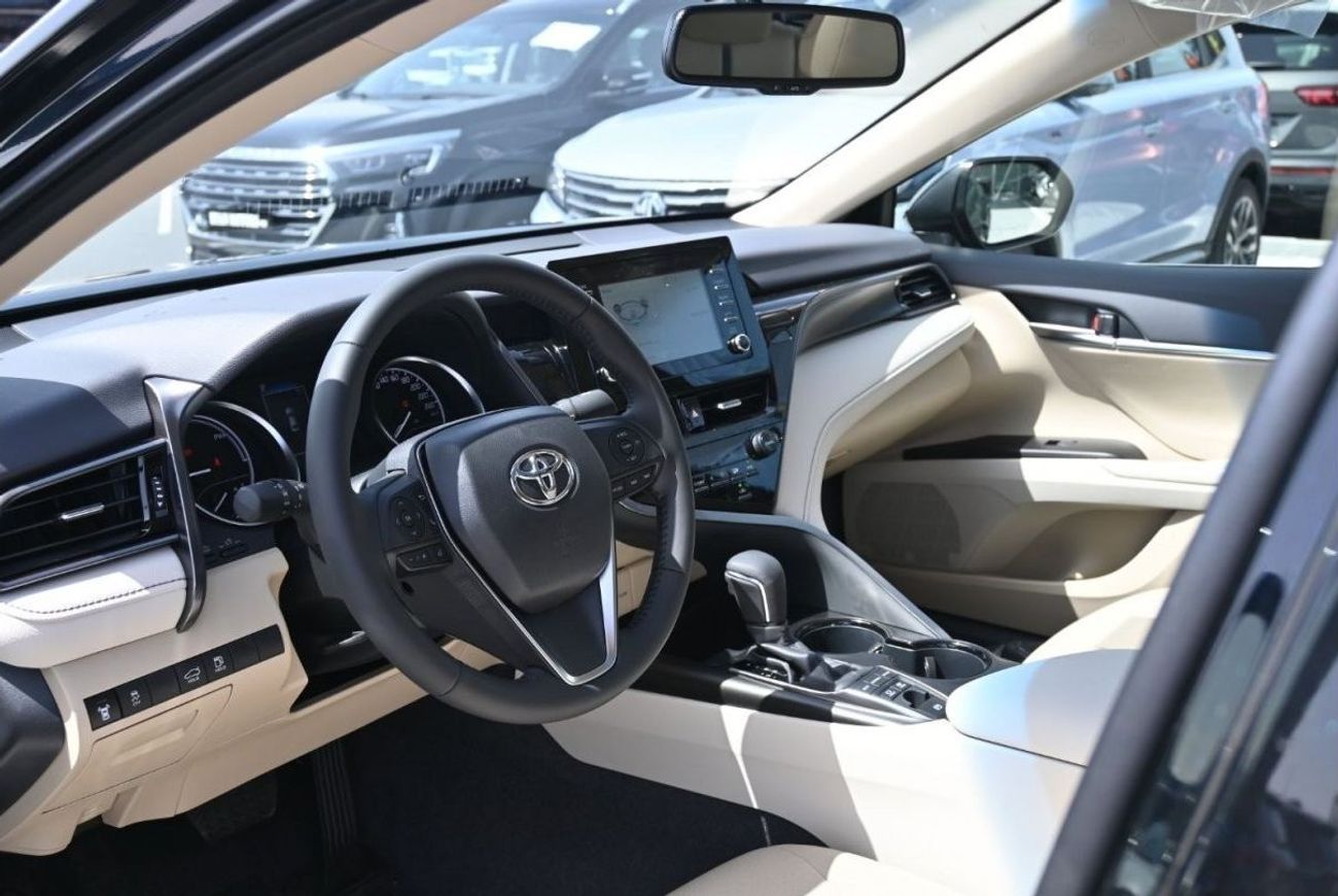 تويوتا كامري Toyota Camry GLE 2.5L Hybrid, Sedan, FWD, 4Doors , Model 2024, Color Black