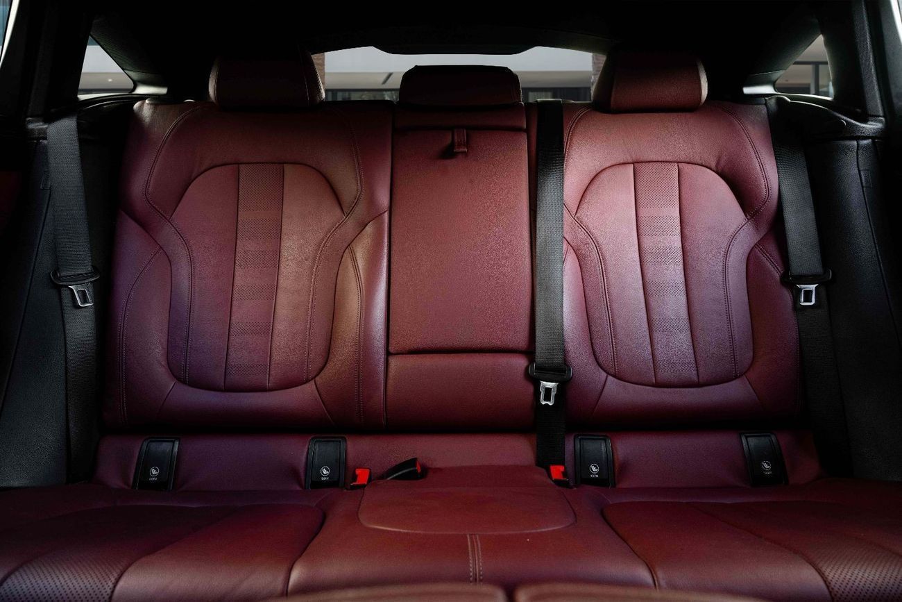 بي أم دبليو X6 Xdrive40i M-Kit | 3,525 P.M | 0% Downpayment | WARRANTY!