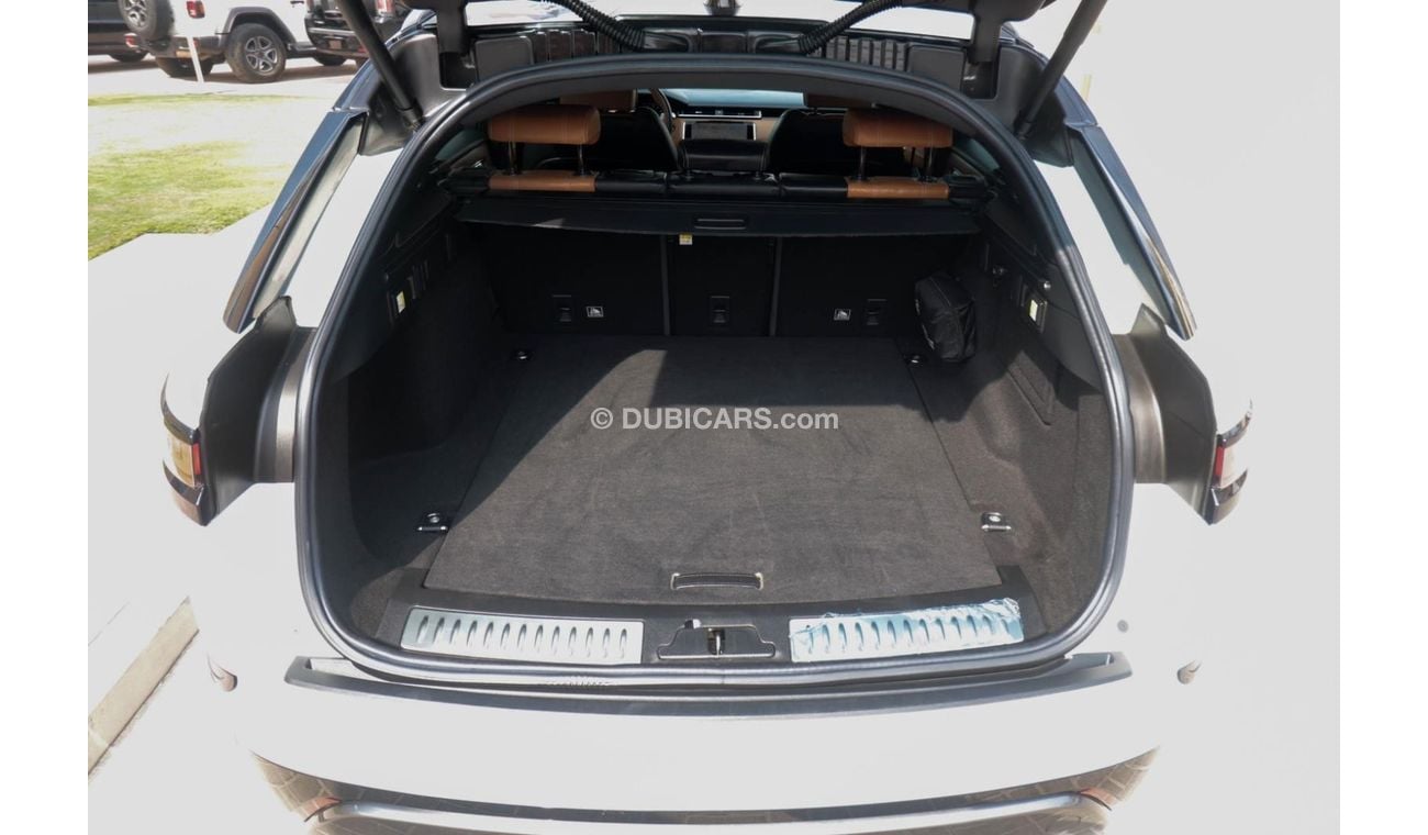 Land Rover Range Rover Velar L560