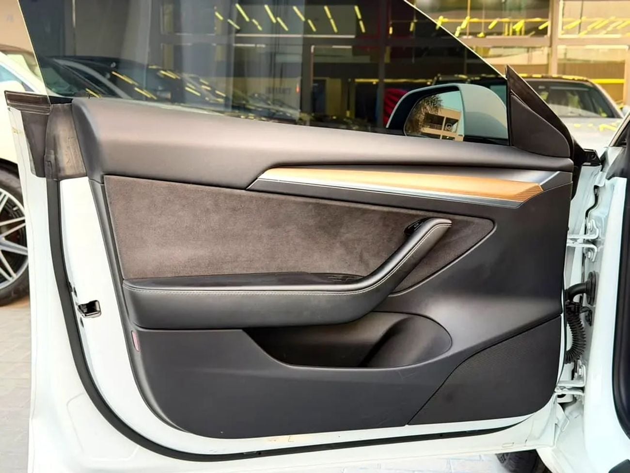 Tesla Model 3 PERFORMANCE GCC Specs
