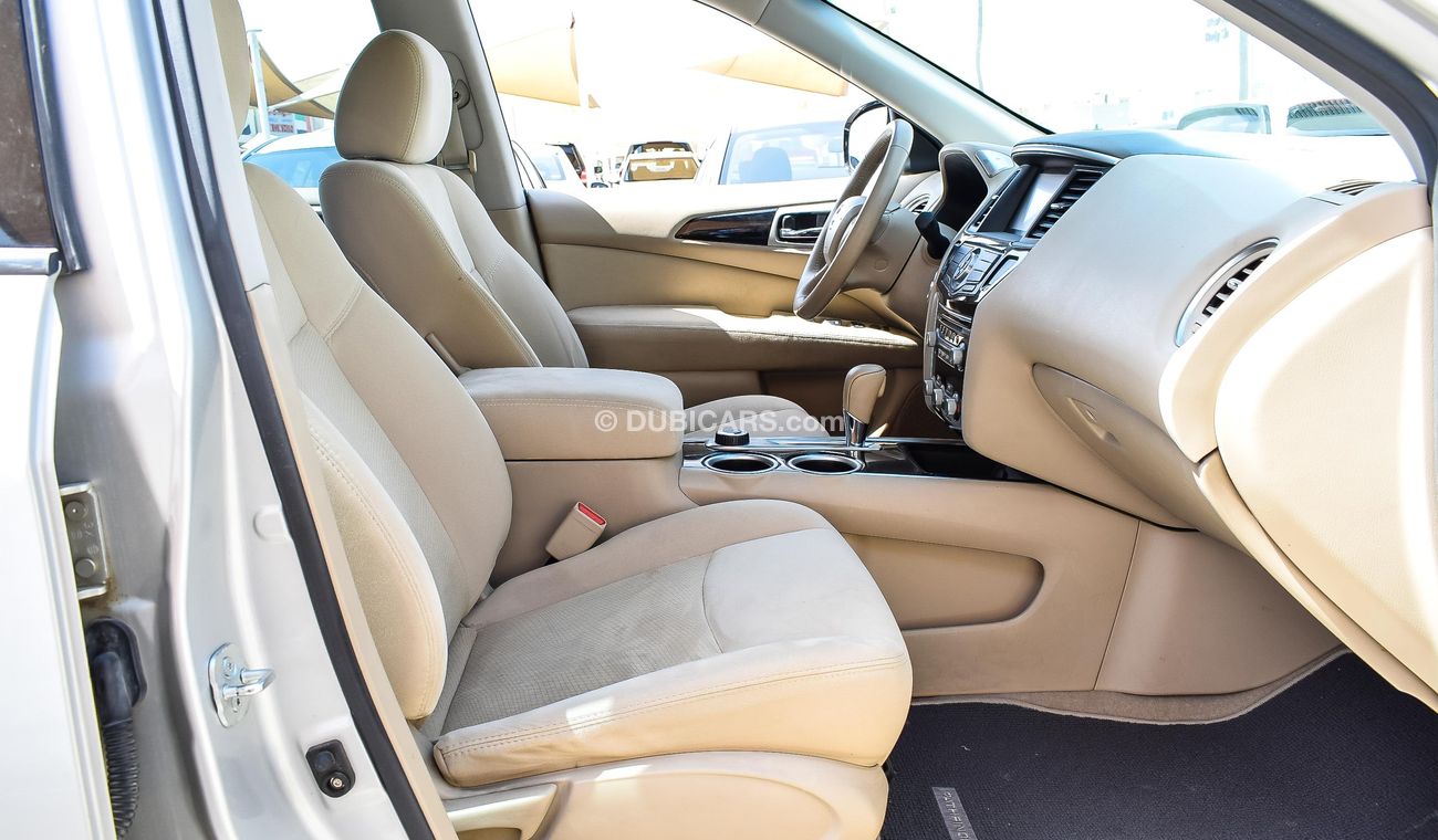 نيسان باثفايندر نحن نقدم : * خدمات تمويل السيارات على البنوك * ضمان ممدد * خدمات التسجيل / التصدير 4 WD