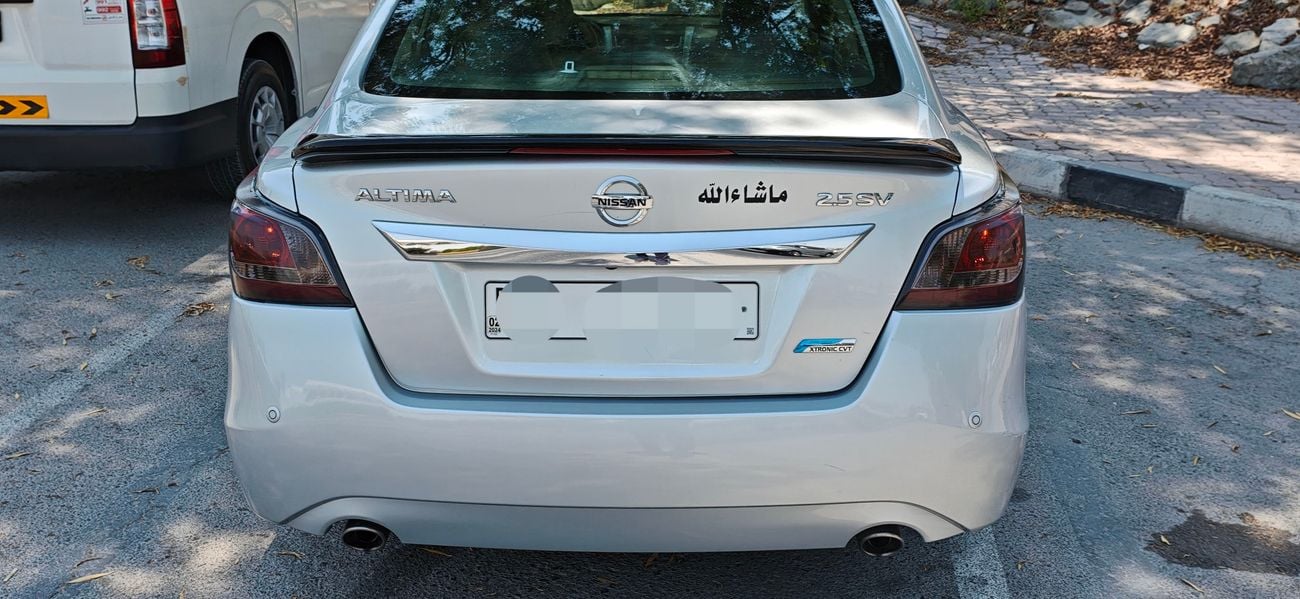 نيسان ألتيما SV