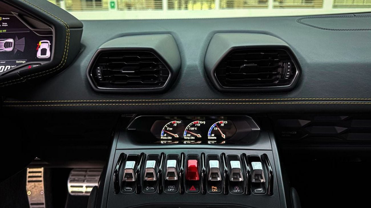 Lamborghini Huracan EVO Coupe RWD