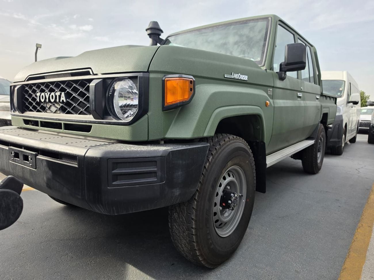 تويوتا لاند كروزر بيك آب 2023 toyota Hard Top 4.2L Petrol 3 doors Diesel Manual