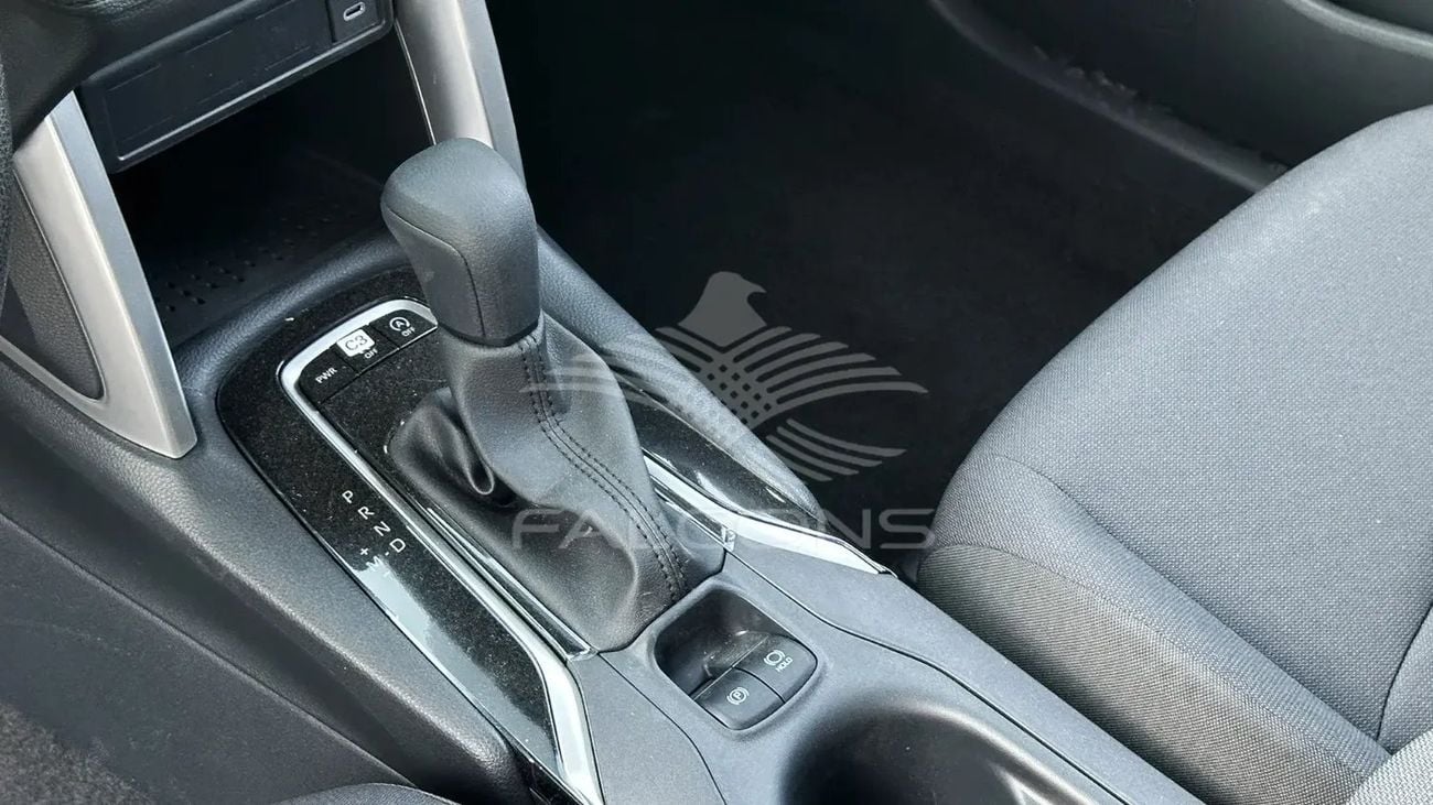 تويوتا كورولا كروس Toyota Corolla Cross 2.0L Gasoline Elite AT 2026 • Petrol • Automatic