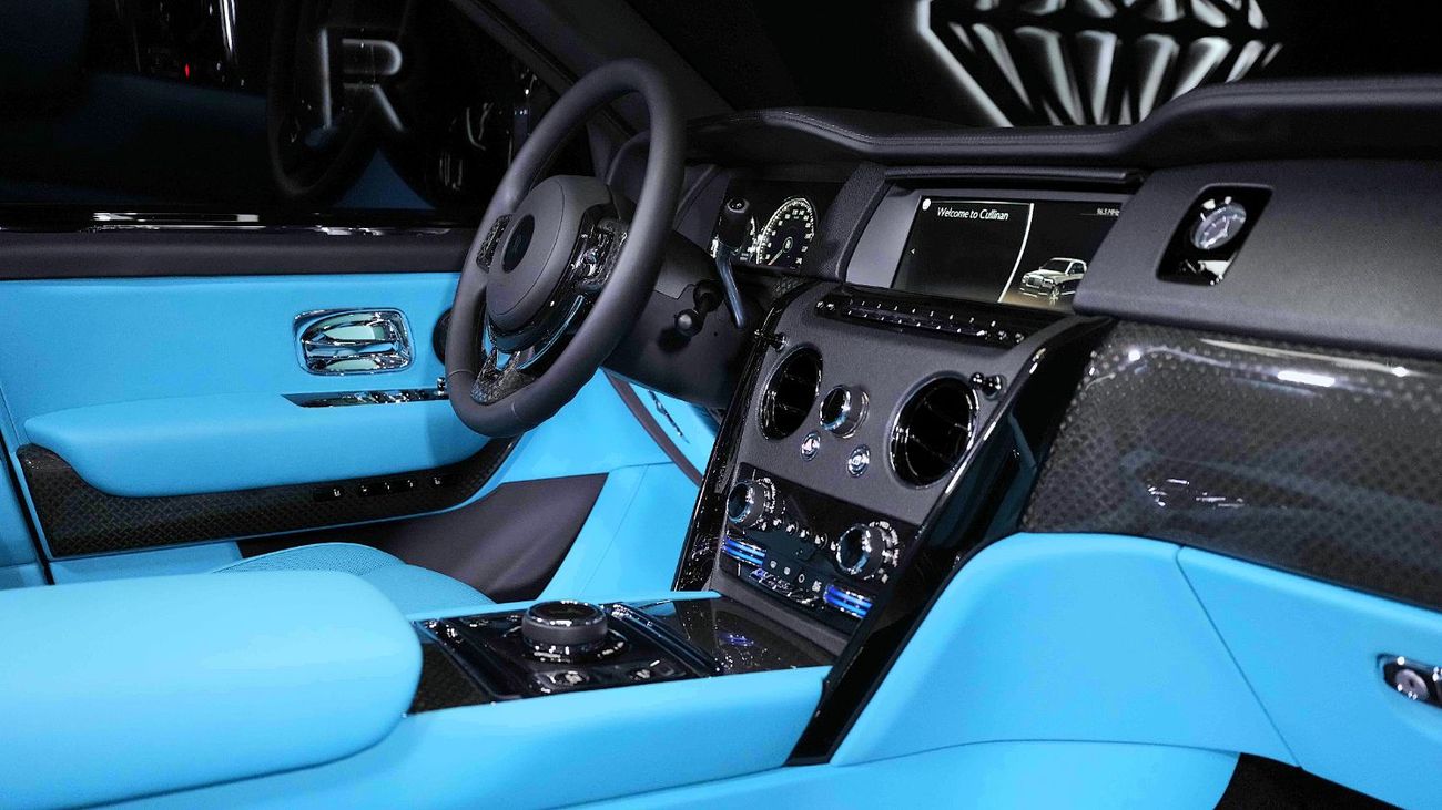 Rolls-Royce Cullinan | BLACK BADGE | IMMACULATE CONDITION | 2023 | V12 | 593 HP