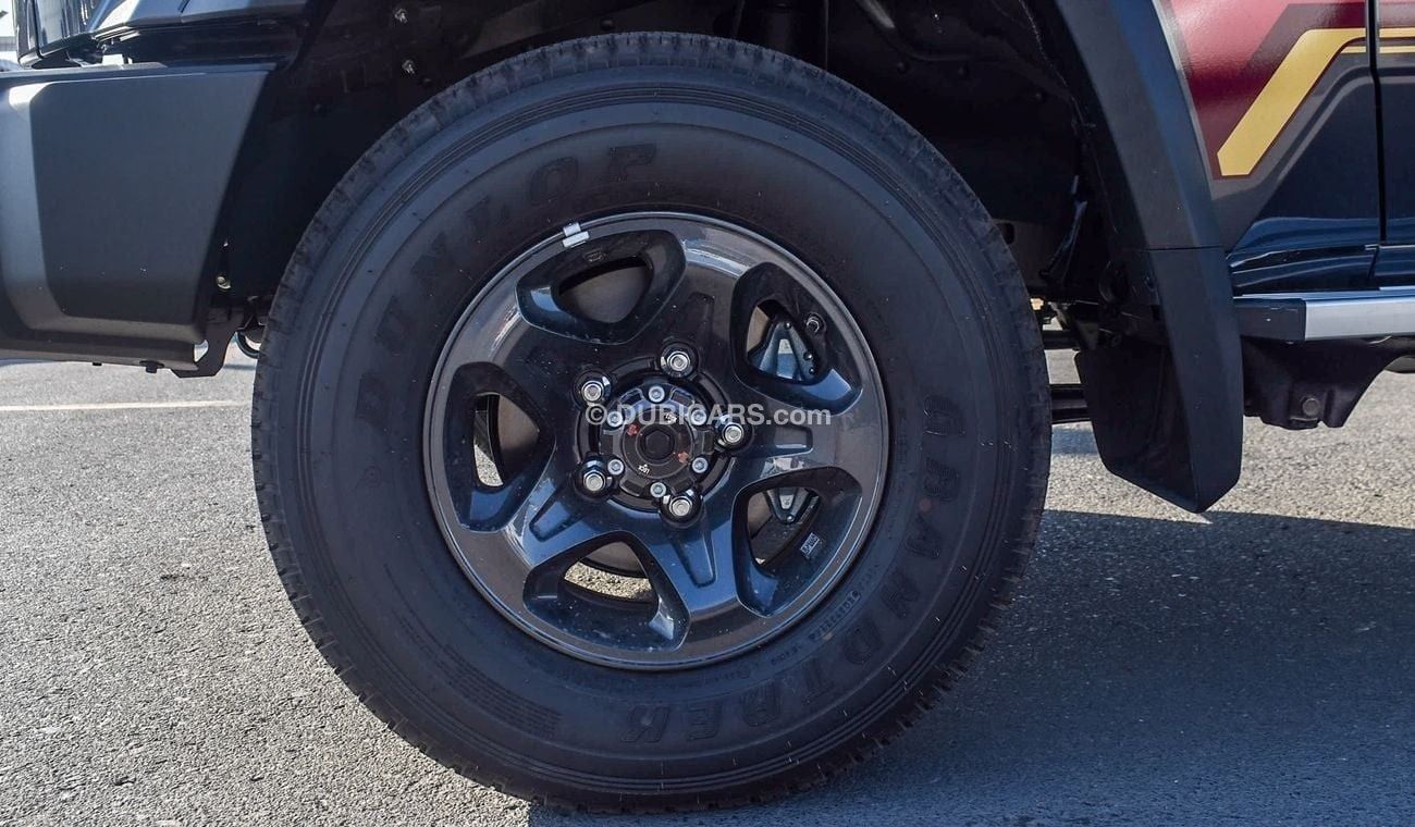 Toyota Land Cruiser 70 LC76 Hardtop 4.5L Diesel M/T Full Option