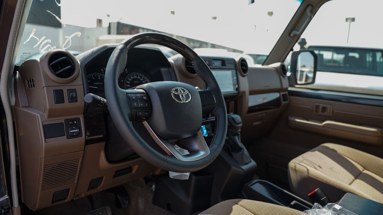 Toyota Land Cruiser 70