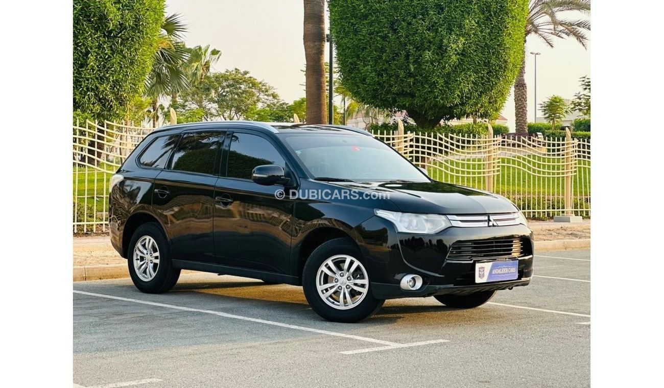 Mitsubishi Outlander 710 PM || OUTLANDER GLS  2.4L V4 4WD || 0%DP || GCC || PRISTINE CONDITION