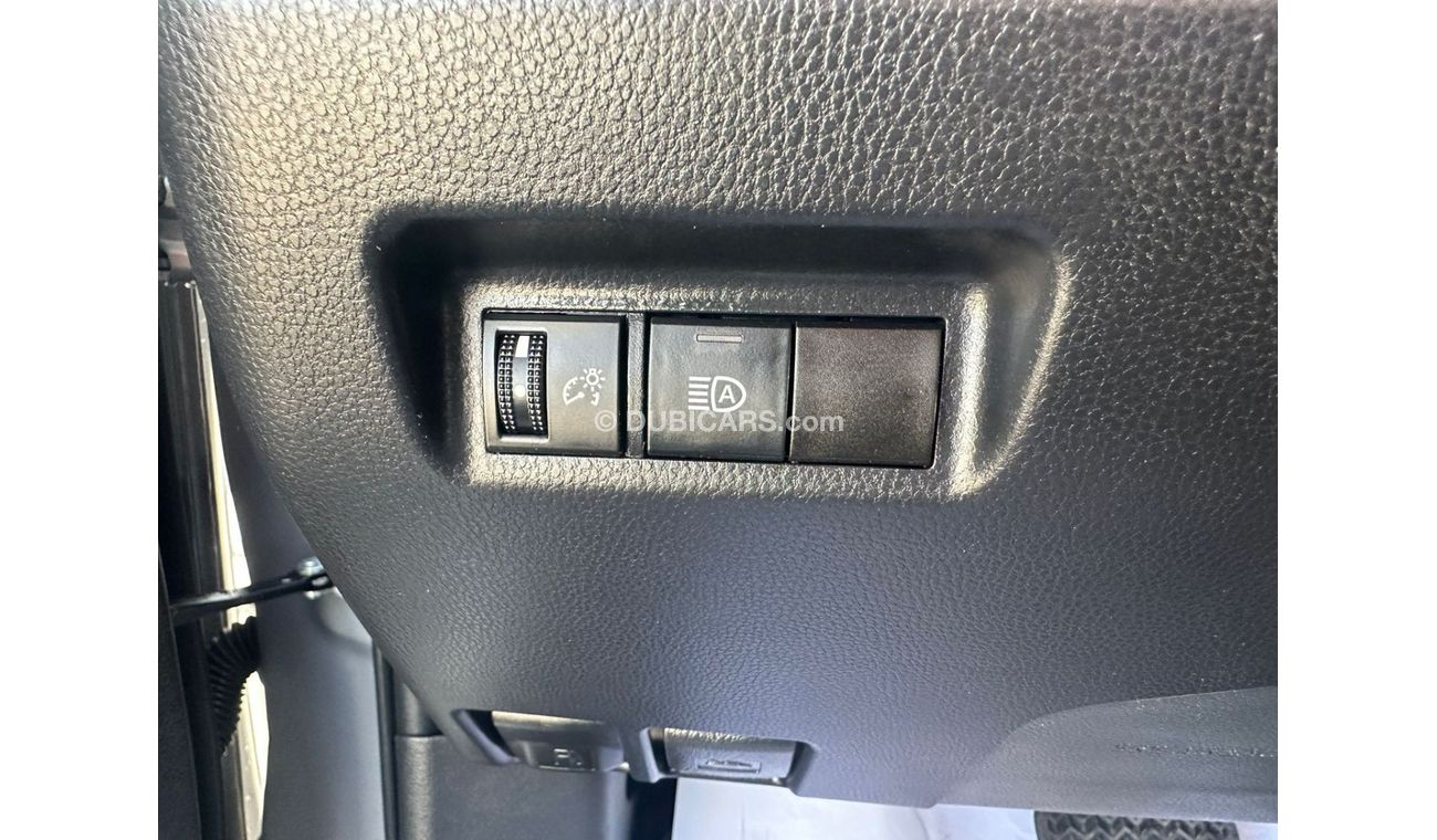 Toyota RAV4 XLE | V4 | FWD | RADAR | EXCELLENT CONDITION