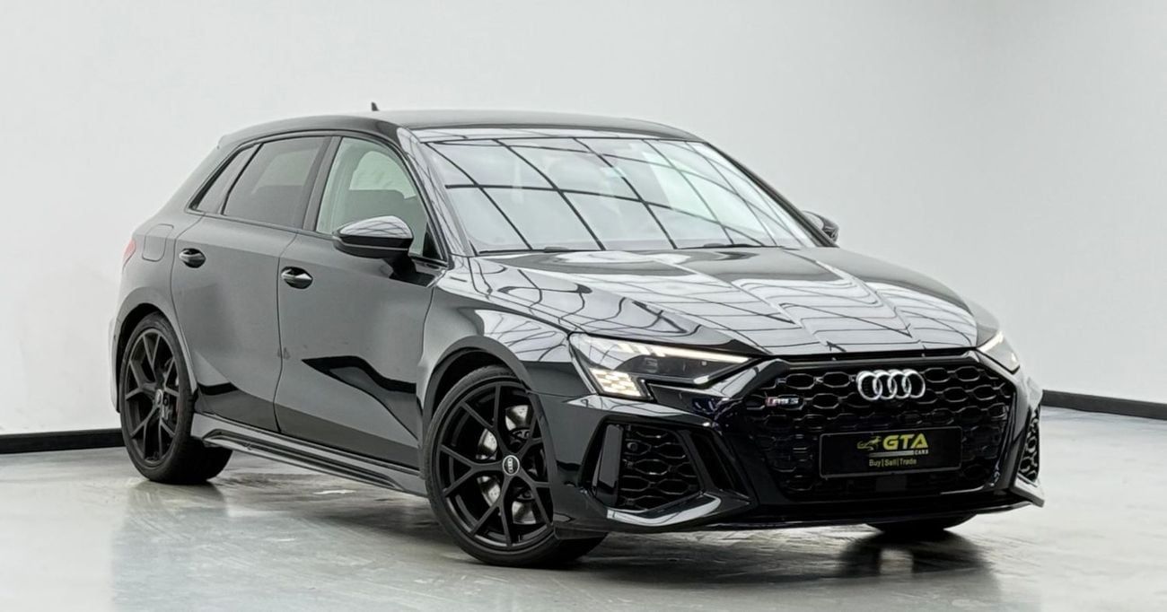 Audi RS3 TFSI quattro 2.5L Sportback 2022 Audi RS3, 1 Year Unlimited KM Warranty, Excellent Condition