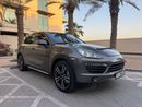 Porsche Cayenne S V8 Platinum edition (GCC)