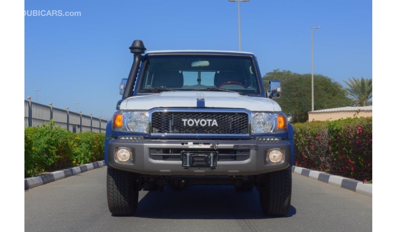 Toyota Land Cruiser Pick Up 79 Double Cab Pickup Limited Lx V6 4.0l Petrol 4x4 Manual Transmission