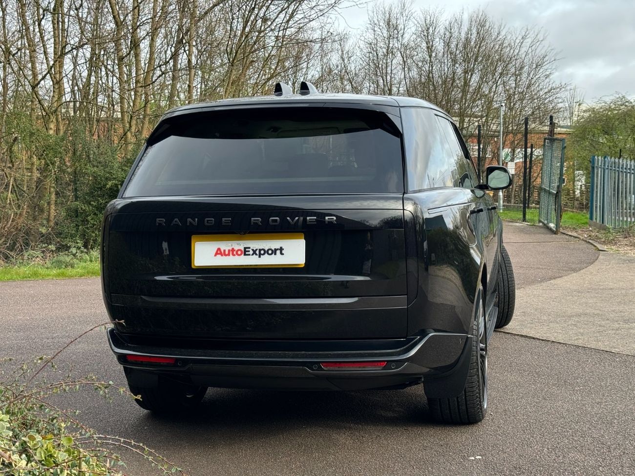 Land Rover Range Rover Range Rover HSE D300 SWB RIGHT HAND DRIVE