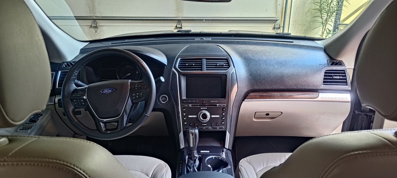 Ford Explorer Limited